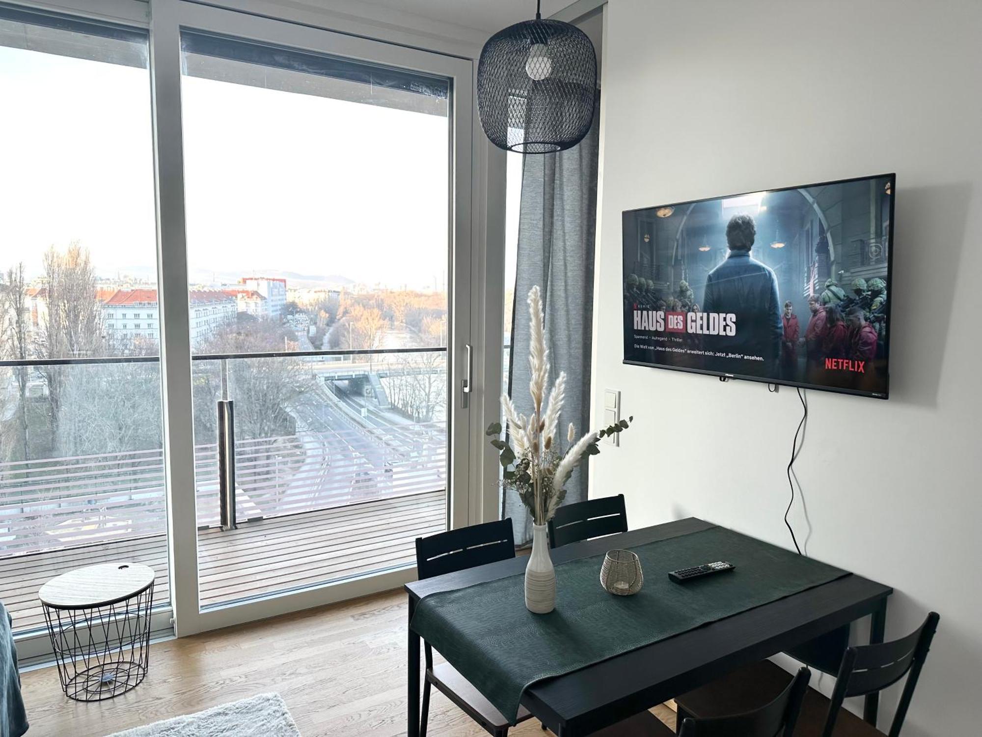 Mca Triiiple I Rooftop Pool I Free Parking I Netflix Vienna Luaran gambar